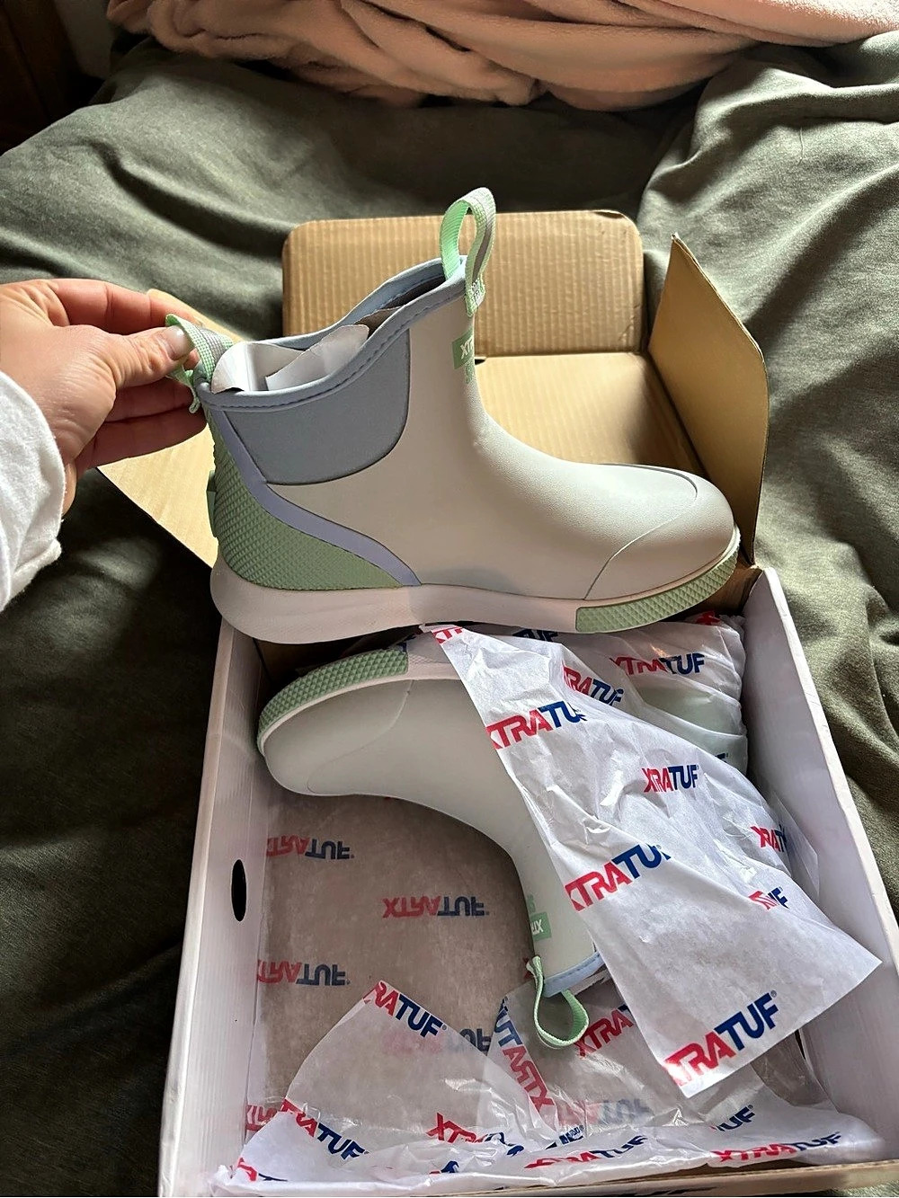 Xtratuf Sport Ankle Deck Boot Green & White US 9 NWT